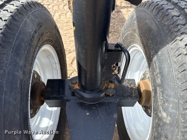 image for item DZ5086 Ag Star Mfg header trailer