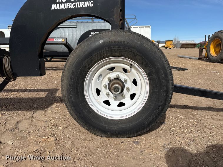 image for item DZ5086 Ag Star Mfg header trailer