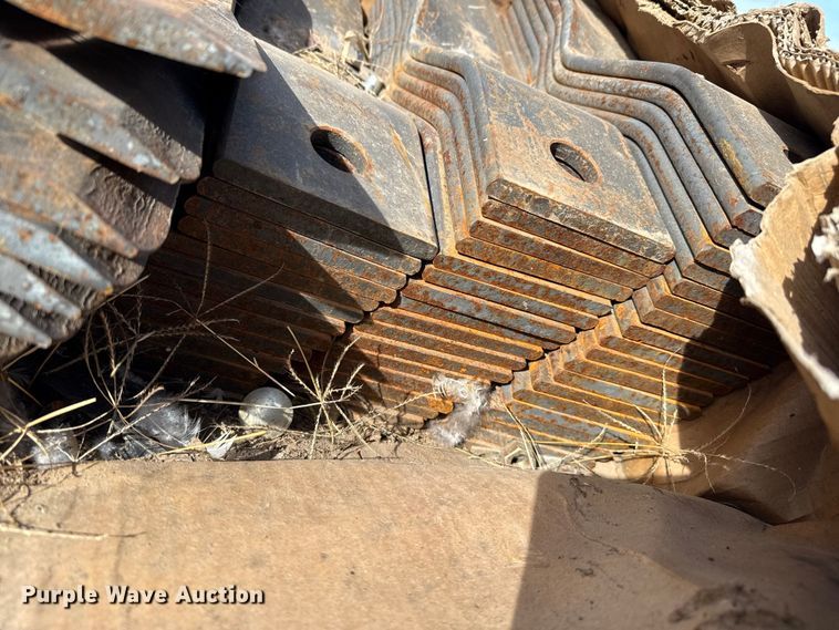 image for item DZ5091 (64) mower blades