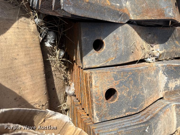 image for item DZ5091 (64) mower blades