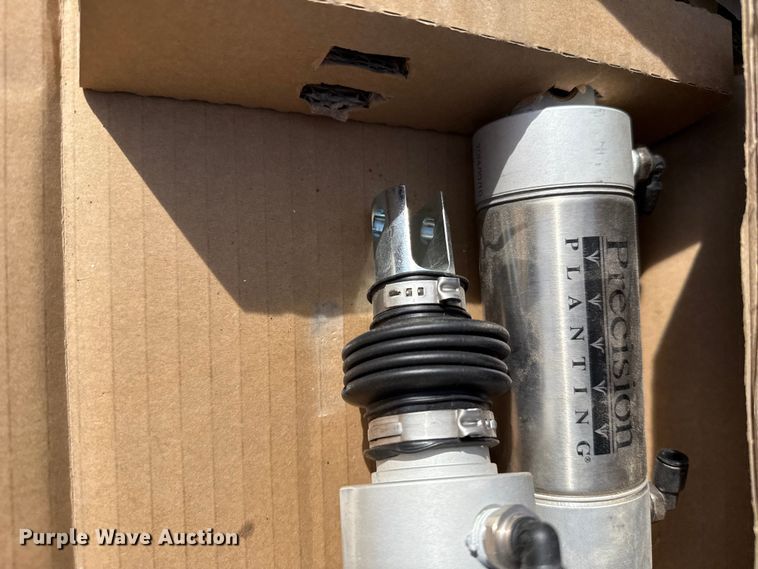 image for item DZ5092 Planter parts