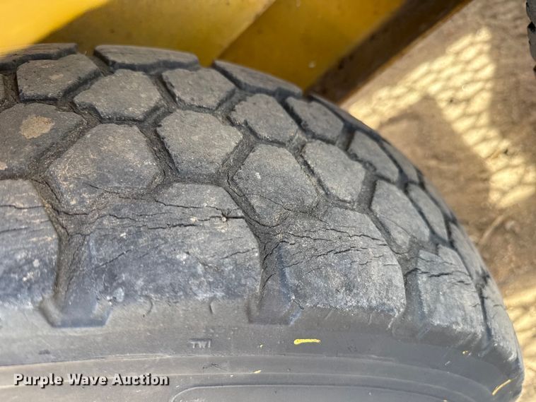 image for item DZ5095 Shop Built weed wiper