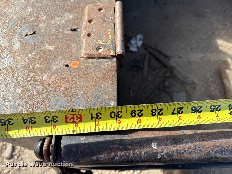 image for item DZ5096 Cushman K-90 golf cart