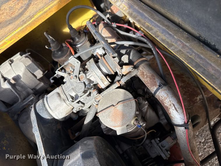 image for item DZ5096 Cushman K-90 golf cart