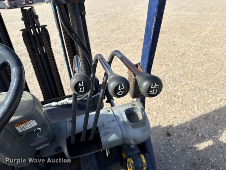 image for item DZ5097 Komatsu forklift