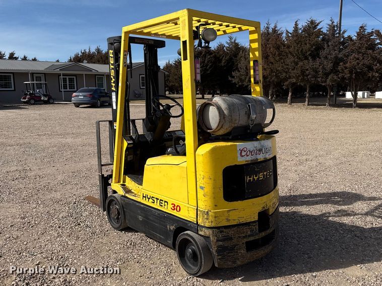 image for item DZ5098 Hyster S30XM forklift