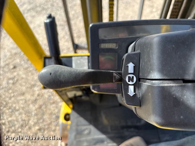 image for item DZ5098 Hyster S30XM forklift