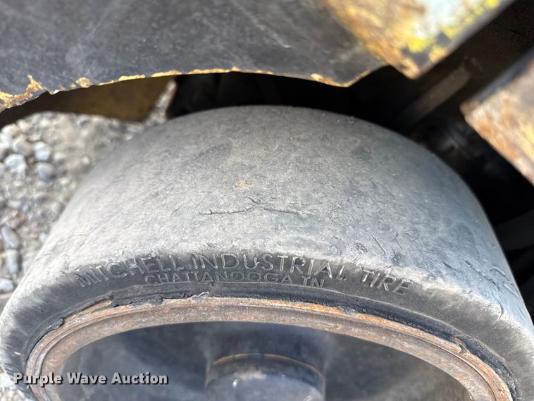 image for item DZ5098 Hyster S30XM forklift