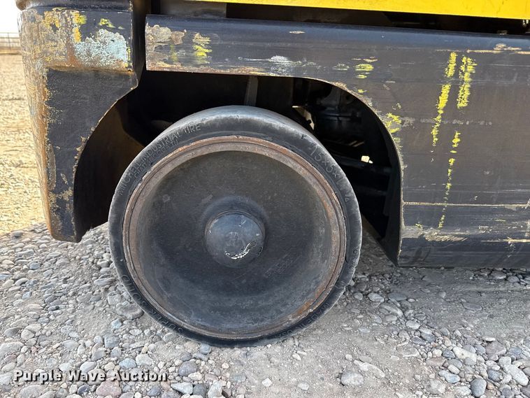 image for item DZ5098 Hyster S30XM forklift