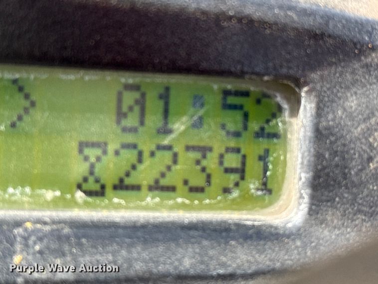 image for item DZ5099 Yale GLC060VXNVSE088 forklift