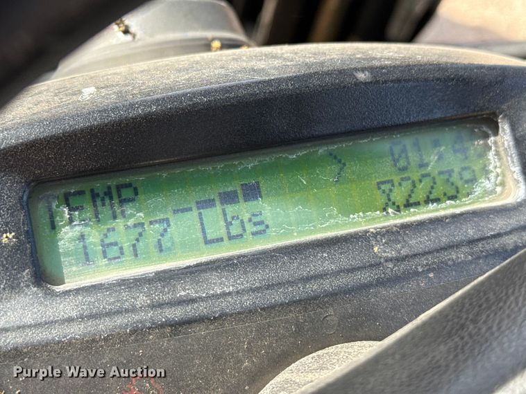 image for item DZ5099 Yale GLC060VXNVSE088 forklift