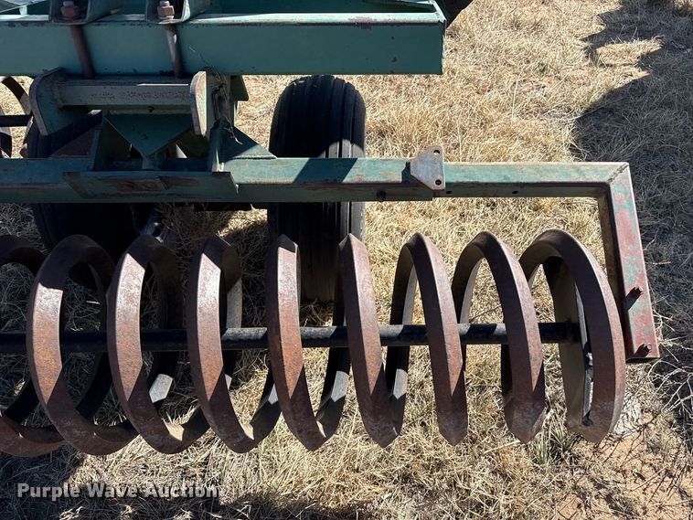 image for item DZ5102 Summers cultipacker