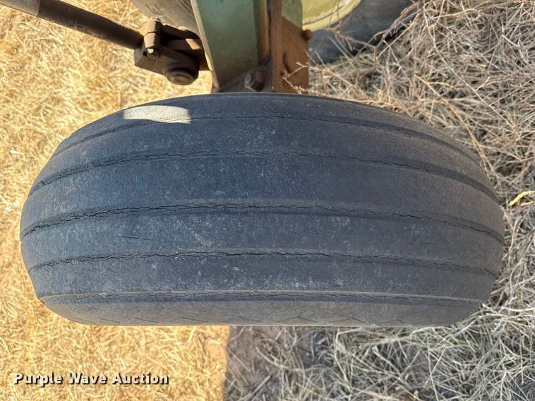 image for item DZ5102 Summers cultipacker