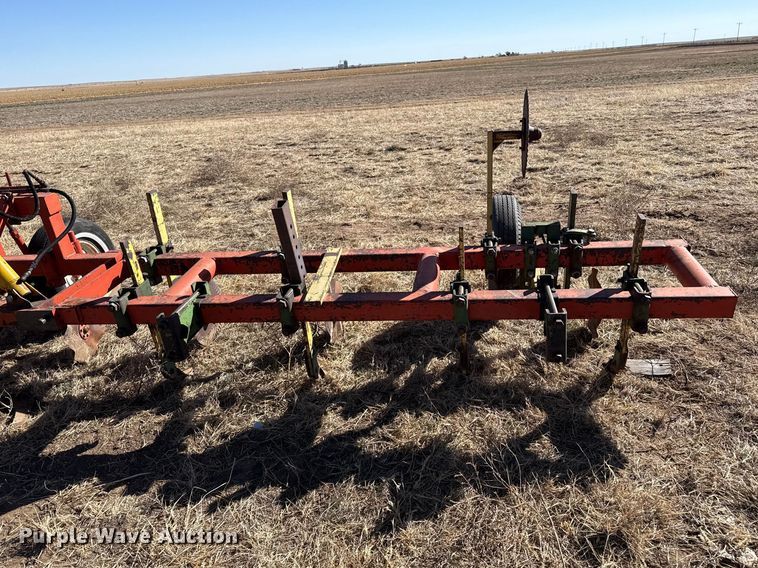 image for item DZ5103 Row crop cultivator