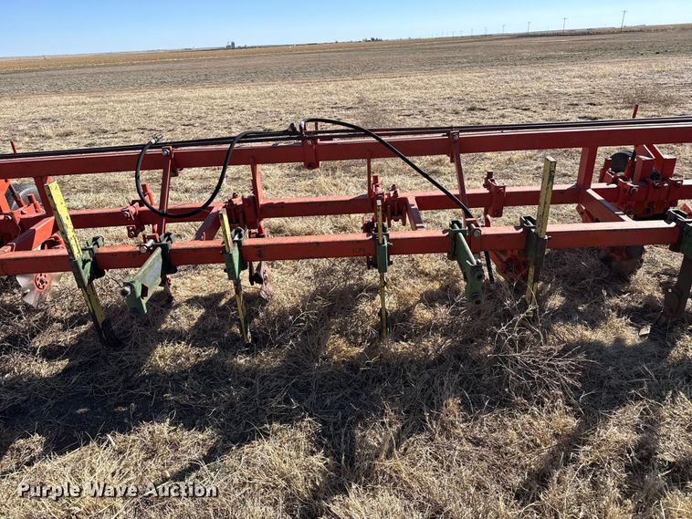 image for item DZ5103 Row crop cultivator