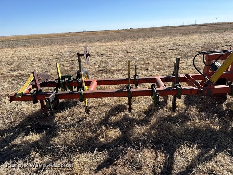 image for item DZ5103 Row crop cultivator