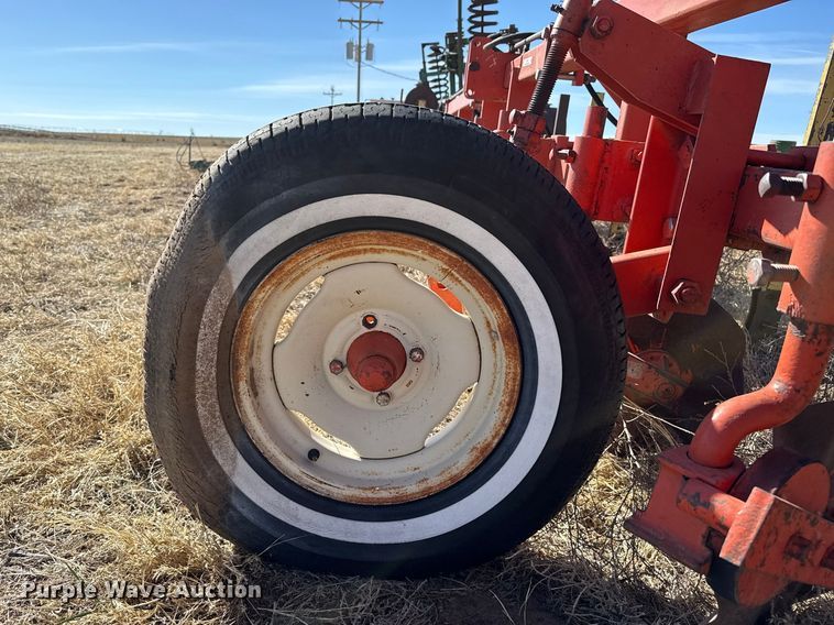 image for item DZ5103 Row crop cultivator