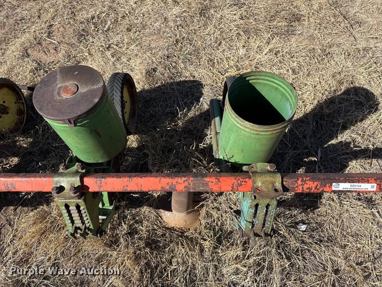 image for item DZ5104 John Deere  planter