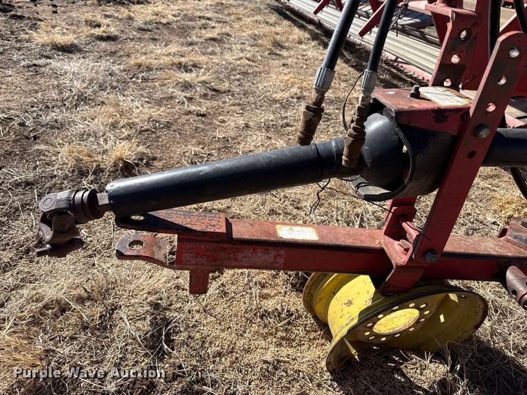 image for item DZ5108 1971 Massey Ferguson 35 swather / windrower