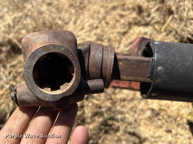 image for item DZ5108 1971 Massey Ferguson 35 swather / windrower