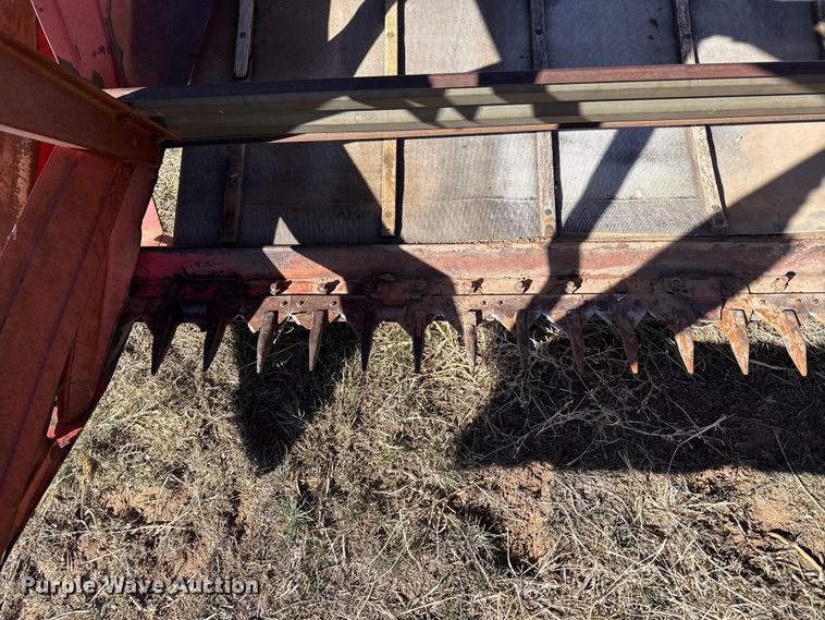 image for item DZ5108 1971 Massey Ferguson 35 swather / windrower