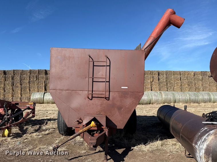 image for item DZ5109 Phares & Wilkins grain cart