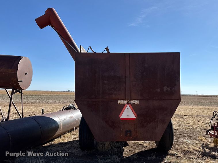 image for item DZ5109 Phares & Wilkins grain cart