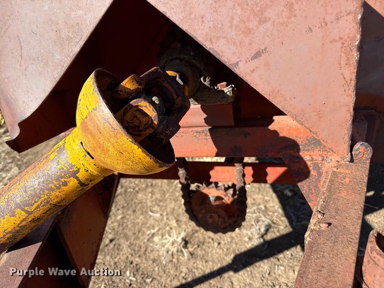 image for item DZ5109 Phares & Wilkins grain cart