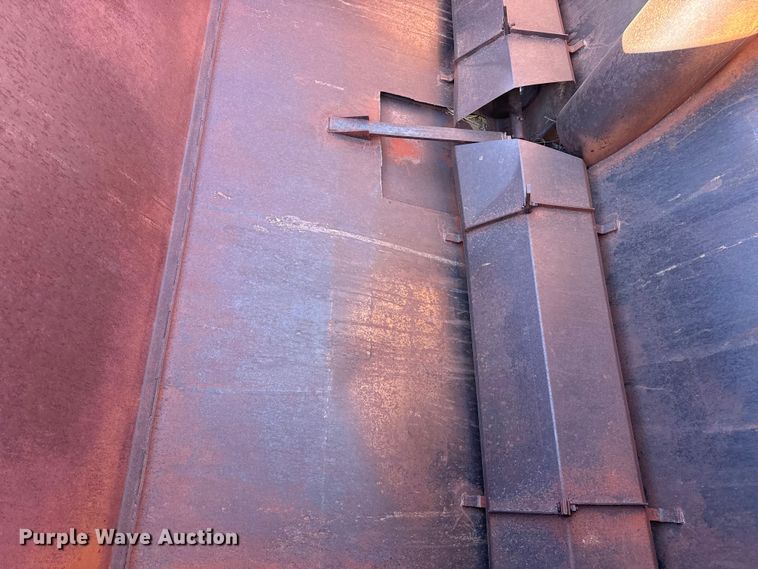 image for item DZ5109 Phares & Wilkins grain cart