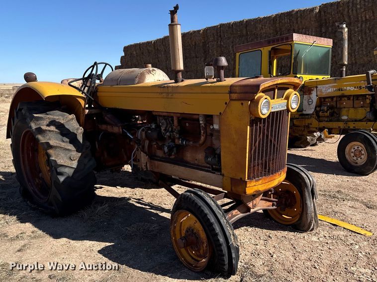 image for item DZ5122 Minneapolis Moline tractor