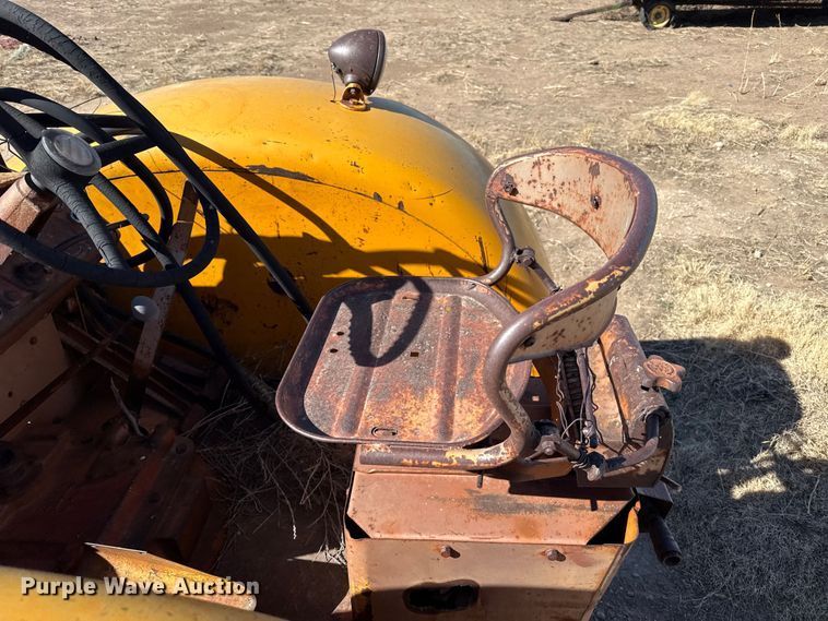 image for item DZ5122 Minneapolis Moline tractor