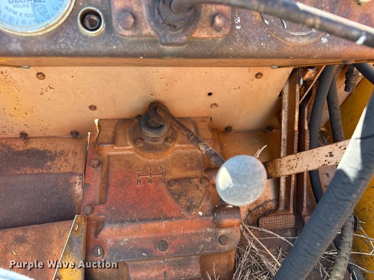 image for item DZ5122 Minneapolis Moline tractor