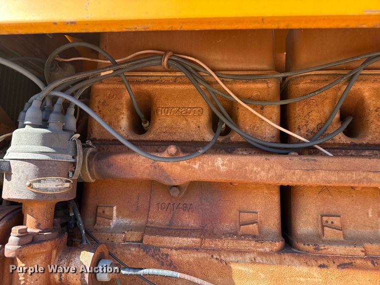 image for item DZ5122 Minneapolis Moline tractor