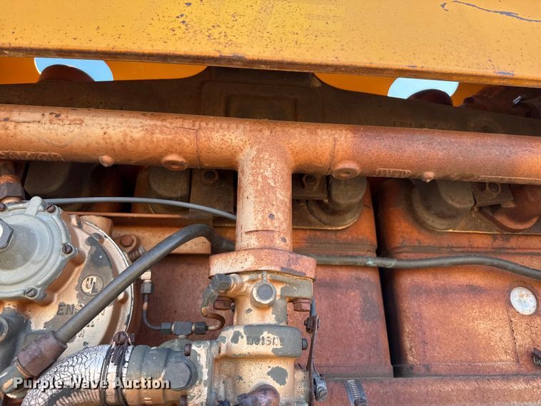 image for item DZ5122 Minneapolis Moline tractor