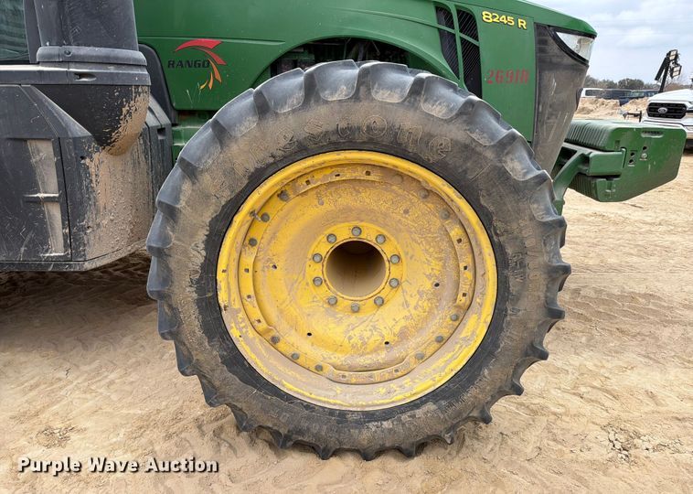 image for item ED5128 2016 John Deere 8245R MFWD tractor