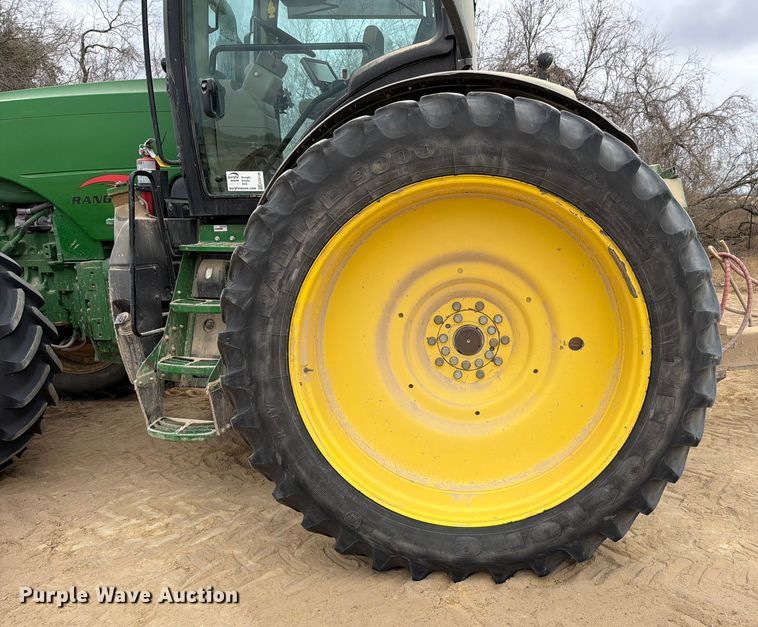 image for item ED5128 2016 John Deere 8245R MFWD tractor