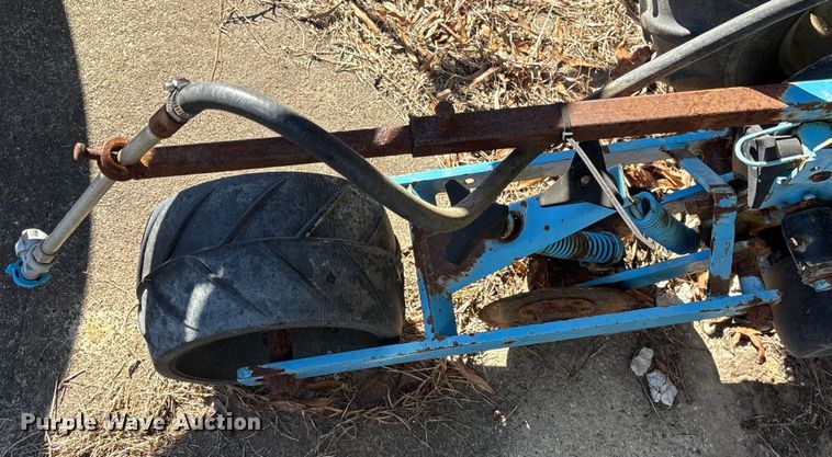 image for item EF0981 Monosem strip-till planter 