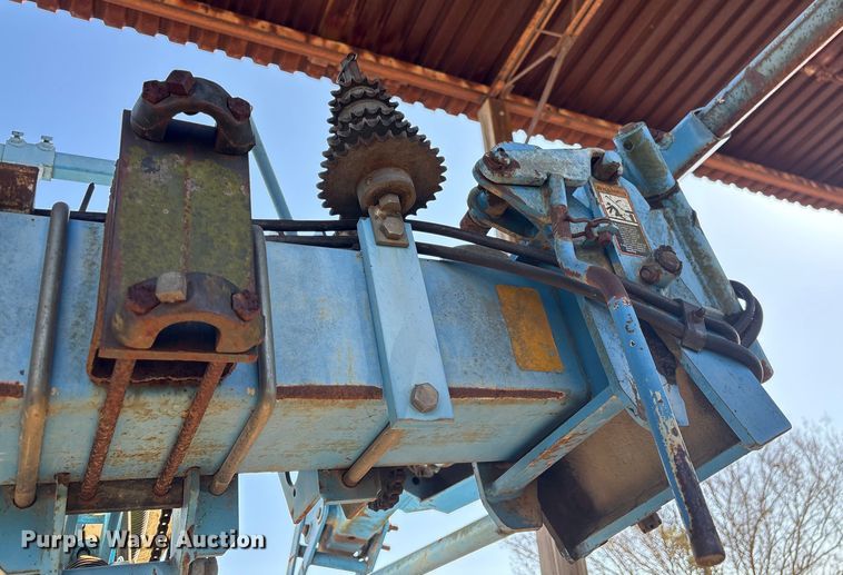 image for item EF0981 Monosem strip-till planter 