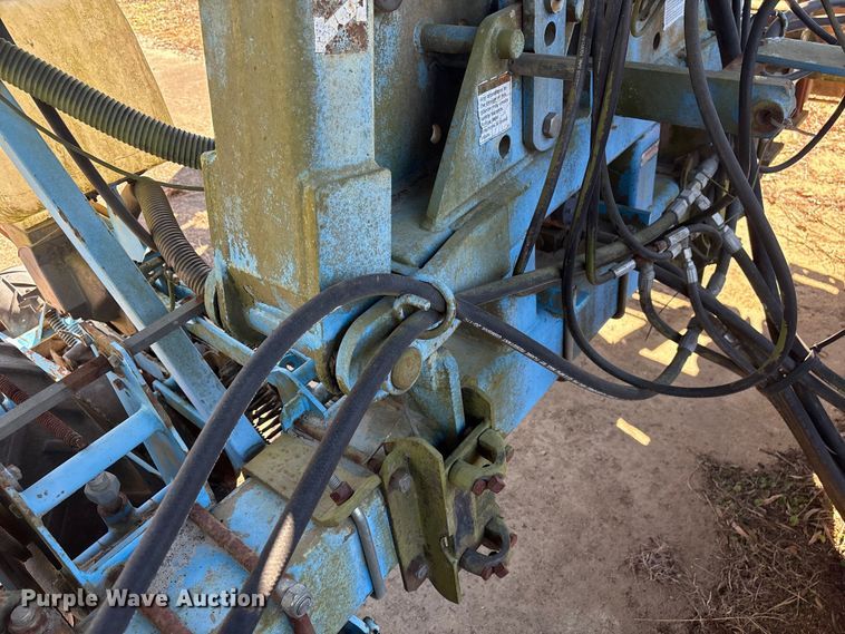 image for item EF0981 Monosem strip-till planter 