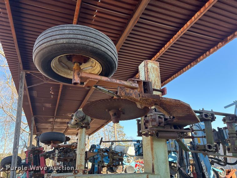 image for item EF0981 Monosem strip-till planter 