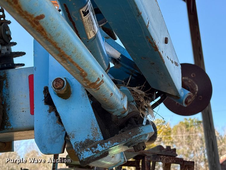 image for item EF0981 Monosem strip-till planter 