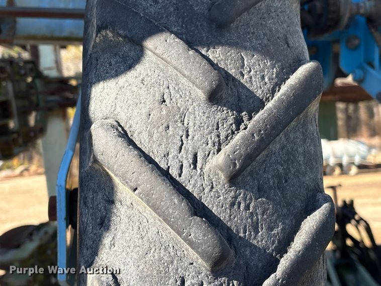 image for item EF0981 Monosem strip-till planter 