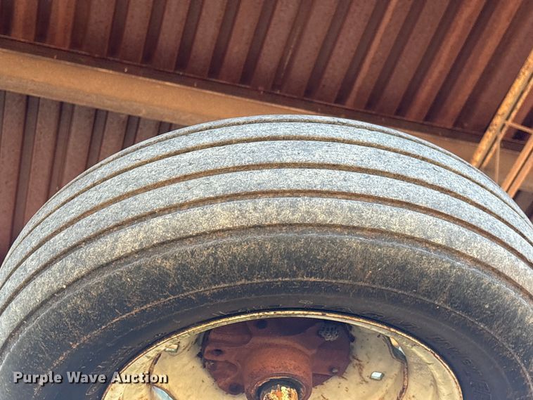 image for item EF0981 Monosem strip-till planter 