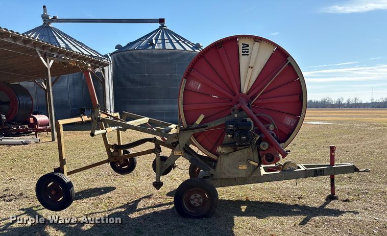 image for item EF0985 2005 RM 570 GX irrigation reel