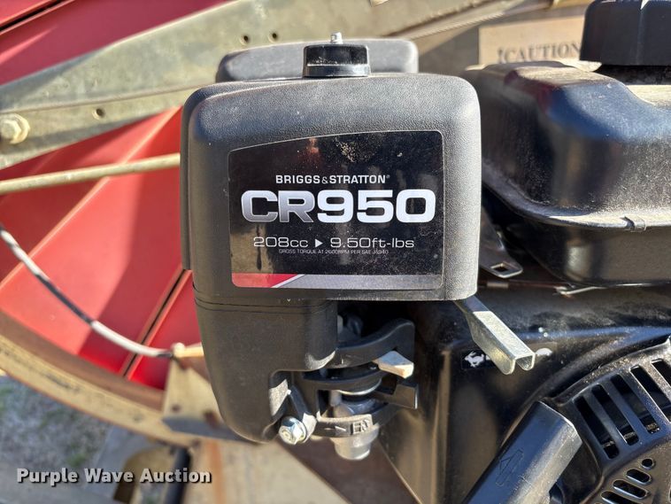 image for item EF0985 2005 RM 570 GX irrigation reel