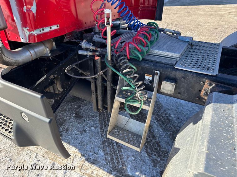 image for item EF2321 1998 Kenworth T600 semi truck