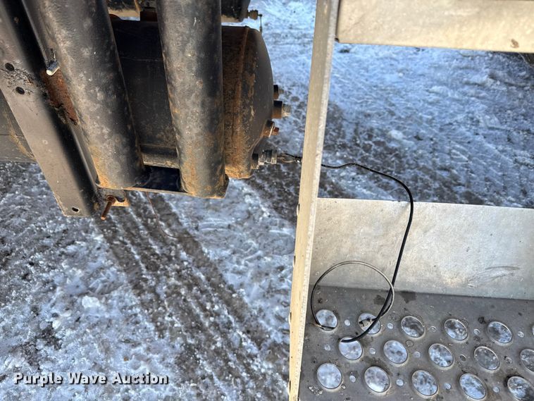 image for item EF2321 1998 Kenworth T600 semi truck