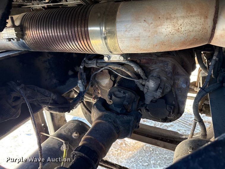 image for item EF2321 1998 Kenworth T600 semi truck