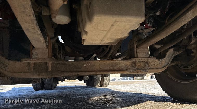 image for item EF2321 1998 Kenworth T600 semi truck