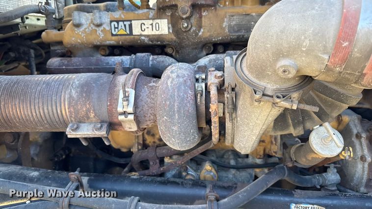 image for item EF2321 1998 Kenworth T600 semi truck